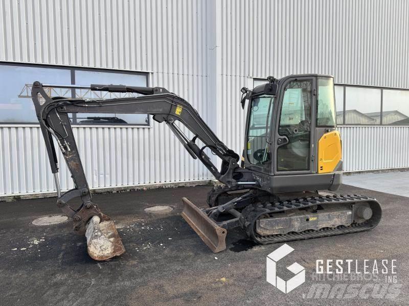 Volvo ECR50D Мини екскаватори < 7 т