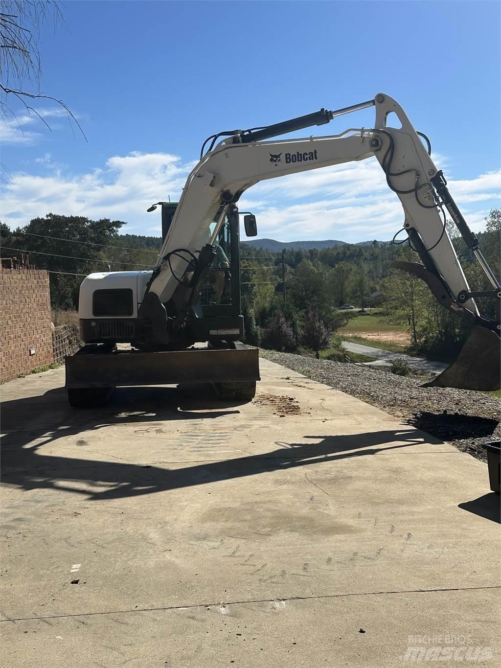 Bobcat E85 Верижен екскаватор