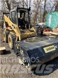 CAT 262B Мини товарачи
