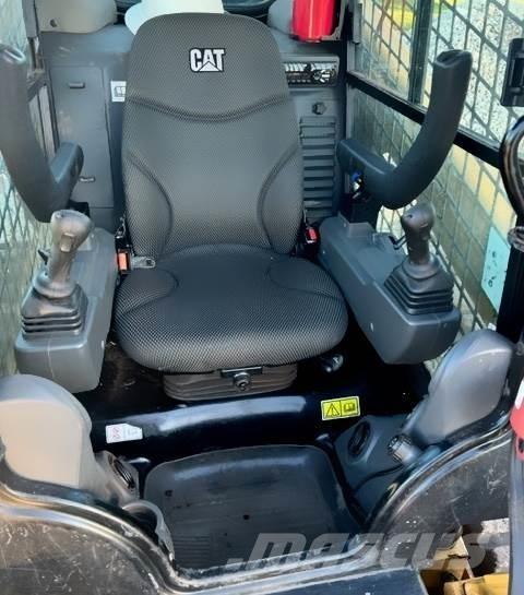 CAT 299D3-XE Мини товарачи
