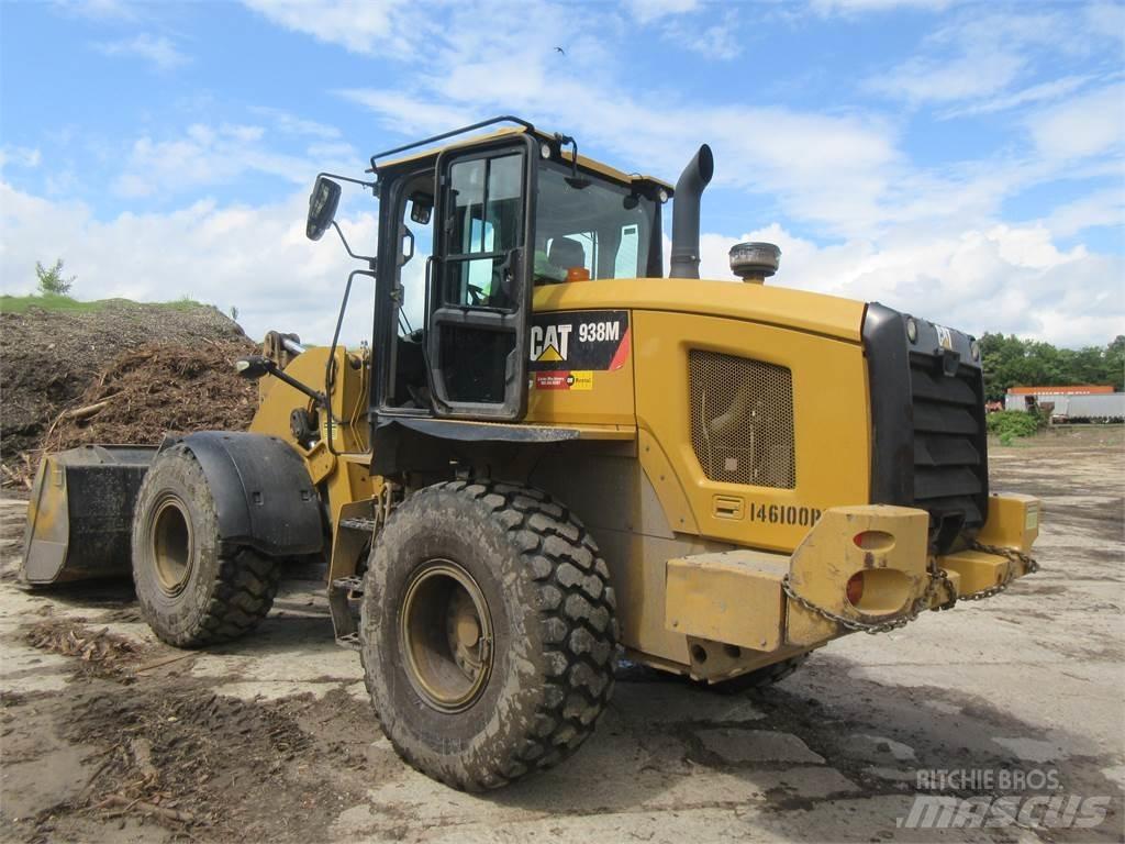 CAT 938M Колесни товарачи