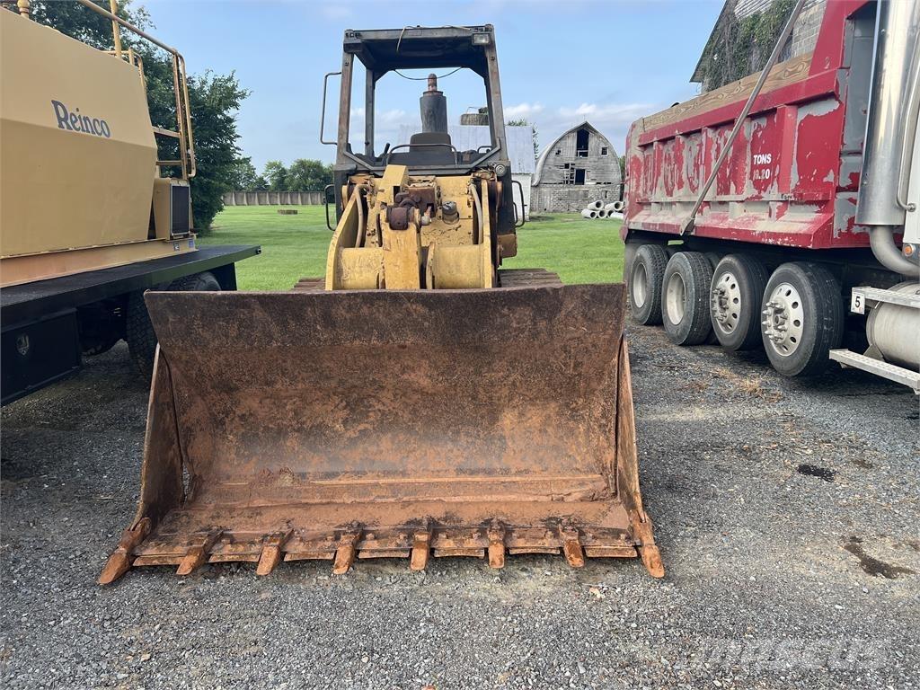 CAT 953C Верижни булдозери
