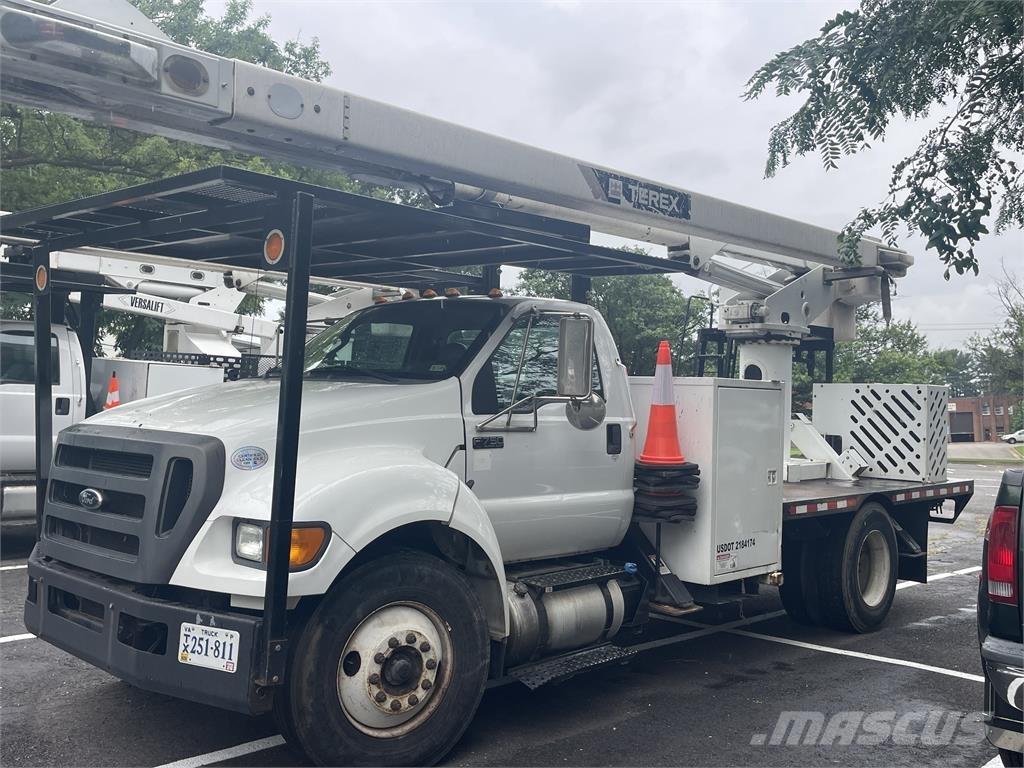 Ford F750 Други