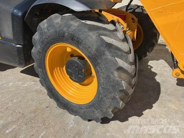 JCB 535-95 Вилични кари-повдигачи - други