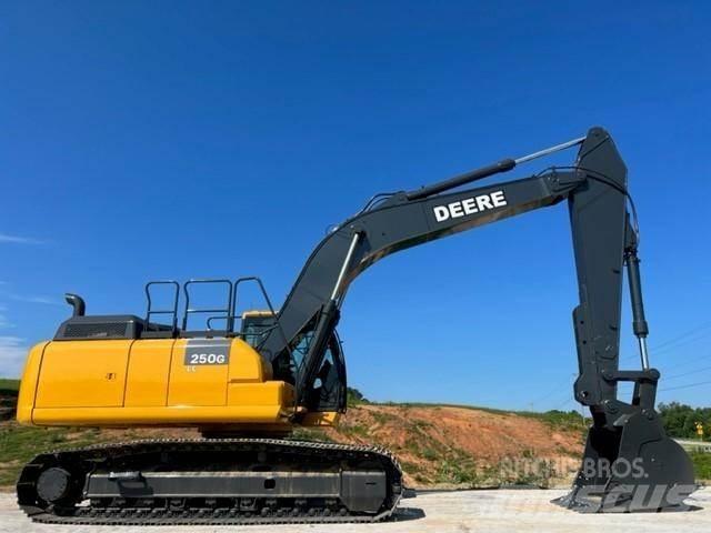 John Deere 250G Верижен екскаватор