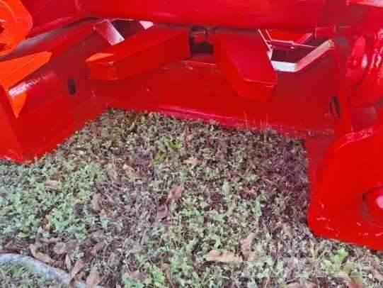 Landoll 325 Други