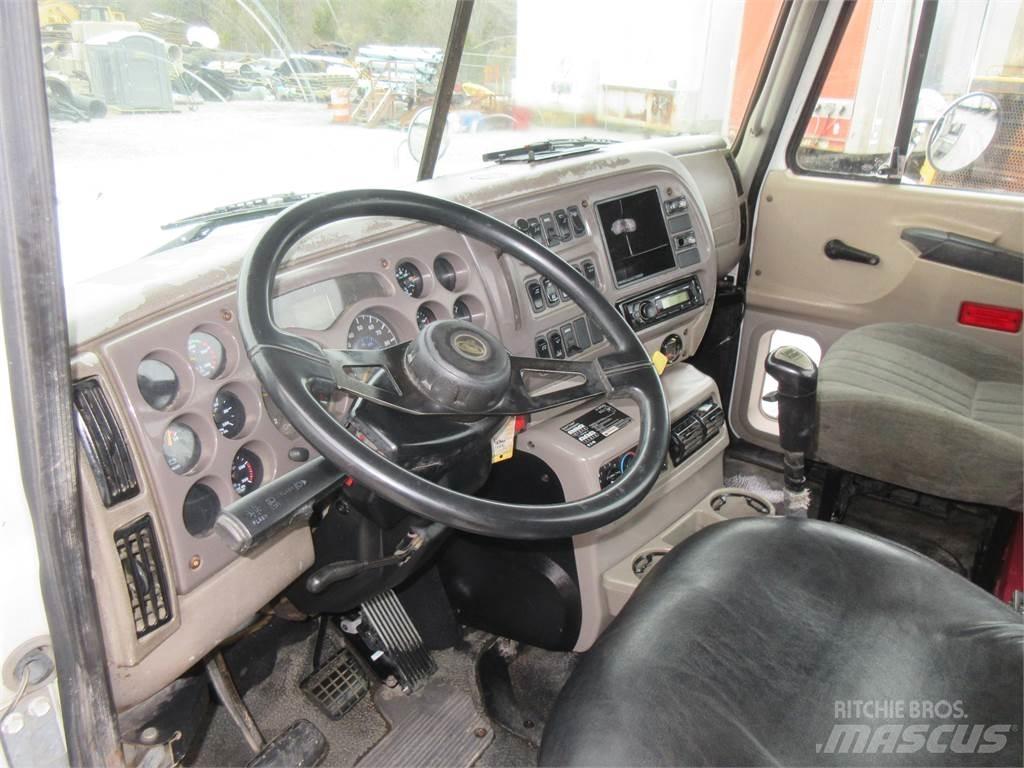 Mack CHN613 Влекачи