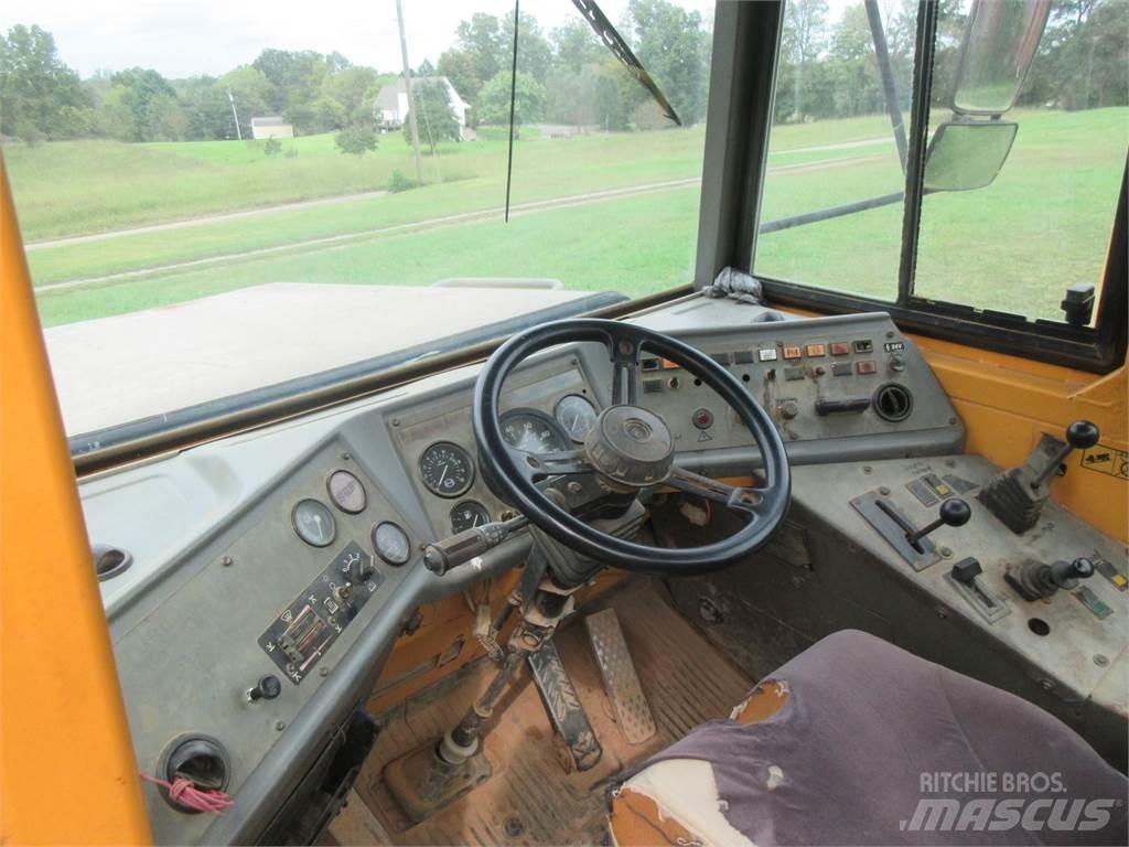 Volvo A25C Самосвал