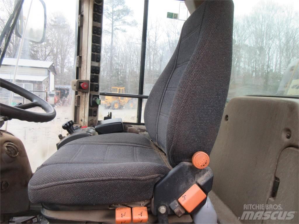 Volvo L90 Колесни товарачи
