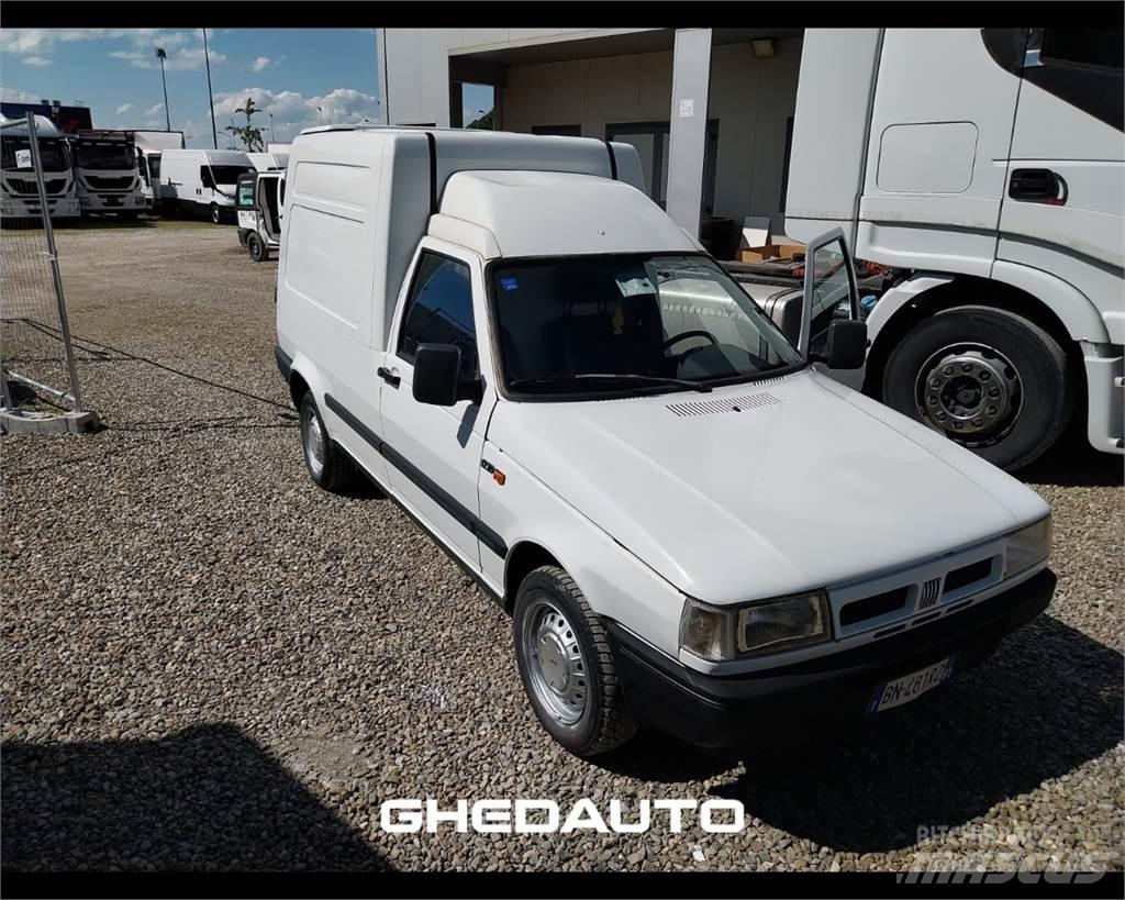 Fiat FIORINO Фургони
