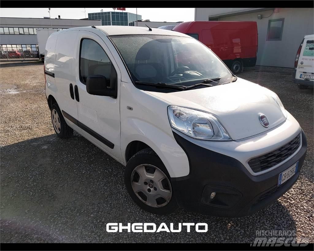 Fiat Fiorino III 2016 Фургони
