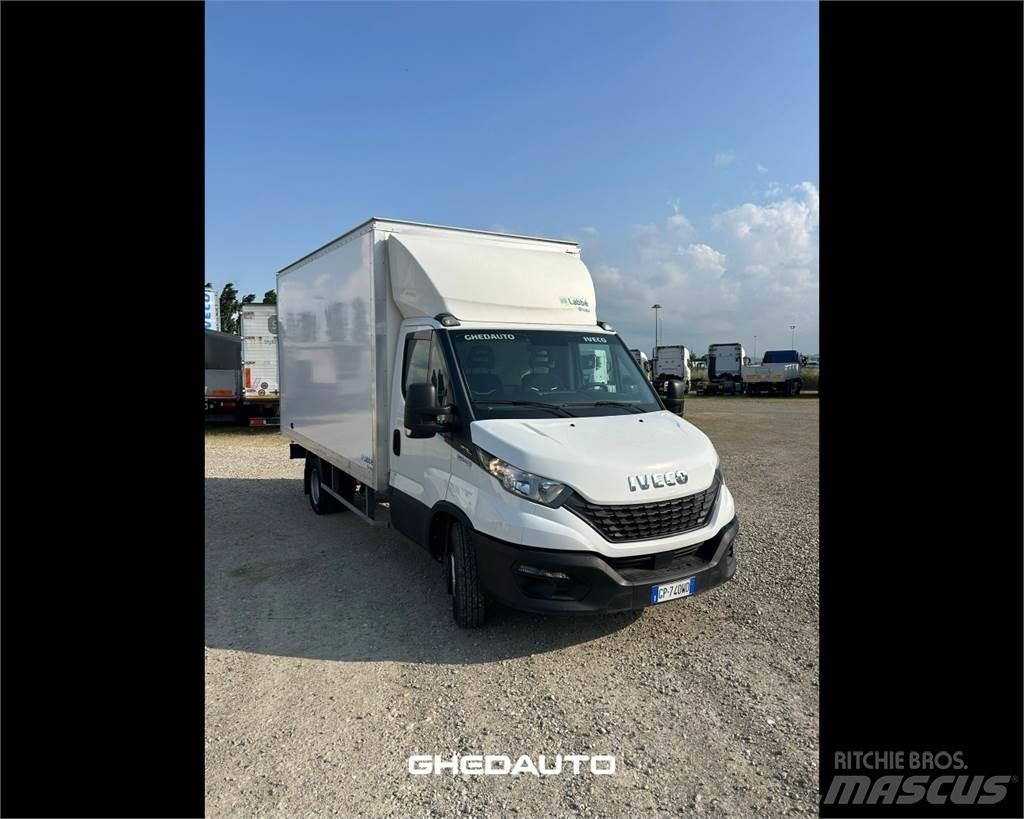 Iveco 35C16 Фургони
