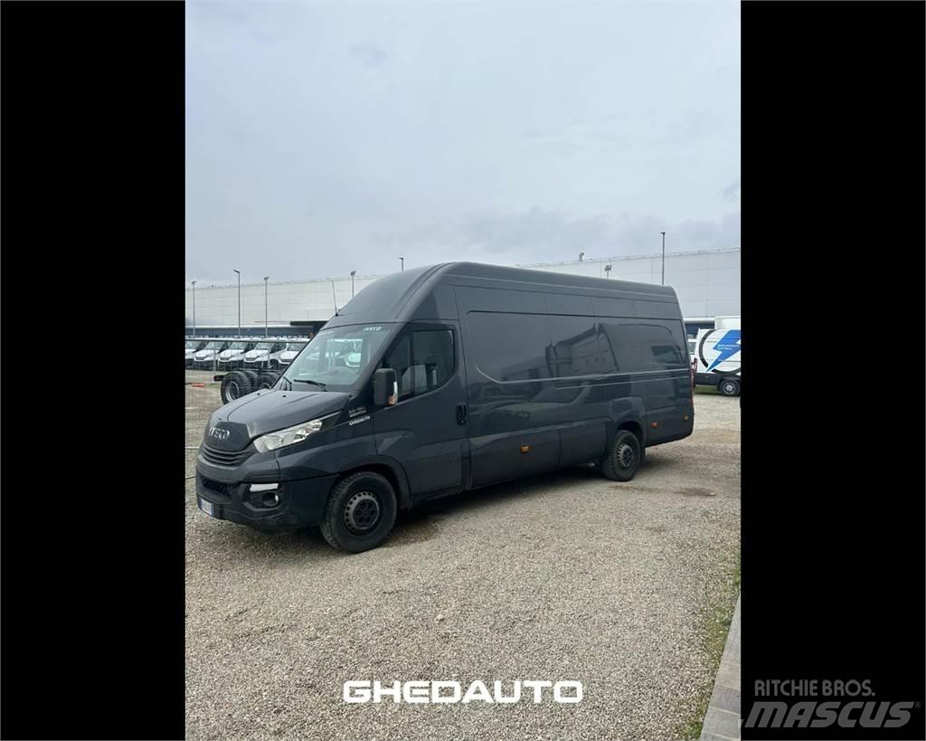 Iveco 35S16 Фургони
