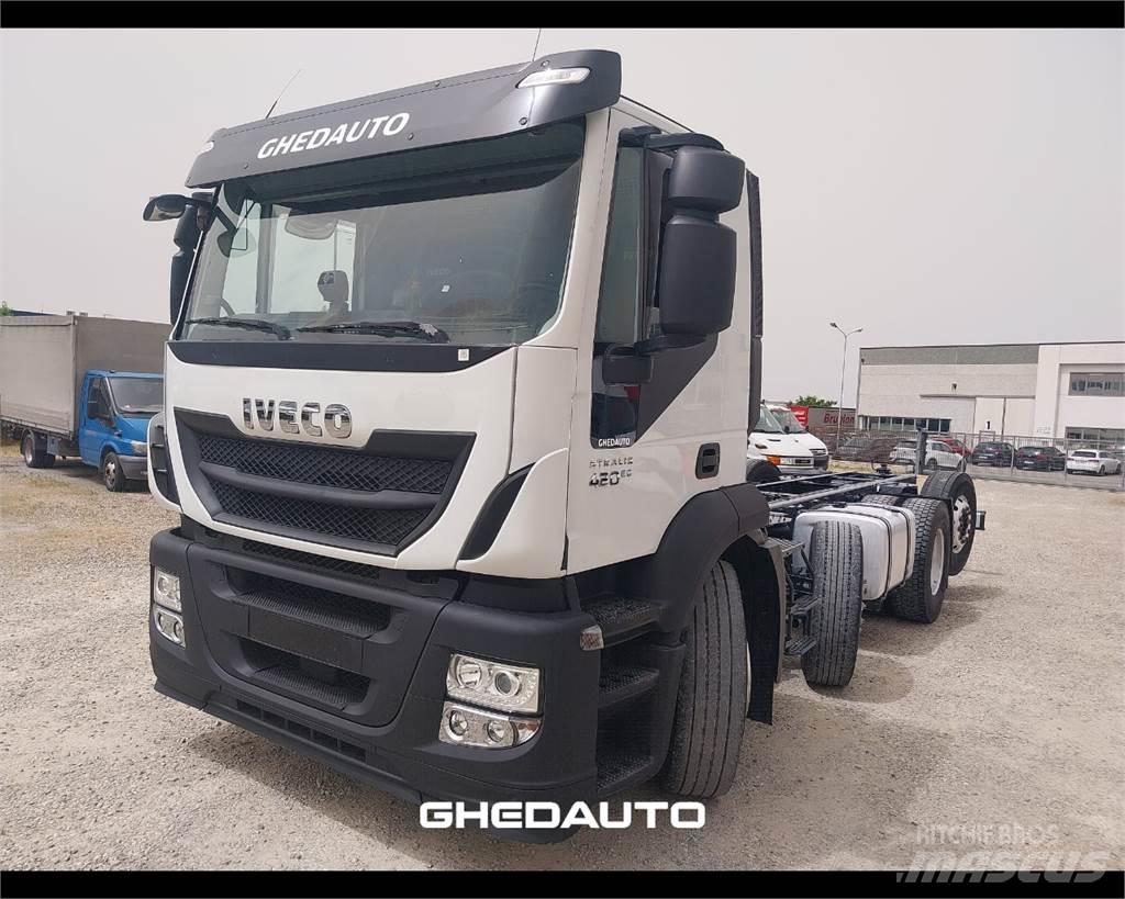 Iveco AD440S42 Каросерии