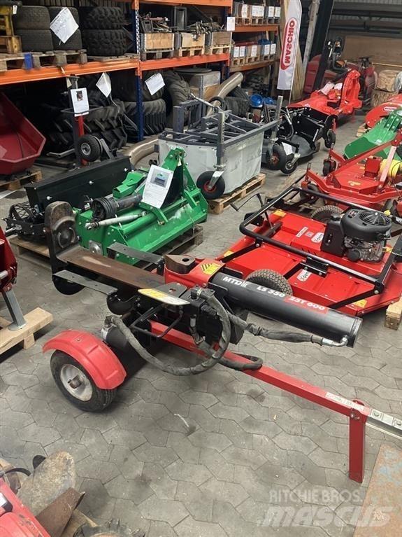MTD LS 550 Машини за цепене и рязане на дърва