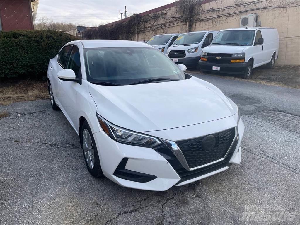 Nissan Sentra Коли