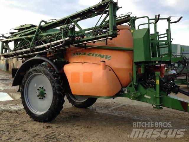 Amazone UX 4200 Прикачни пръскачки
