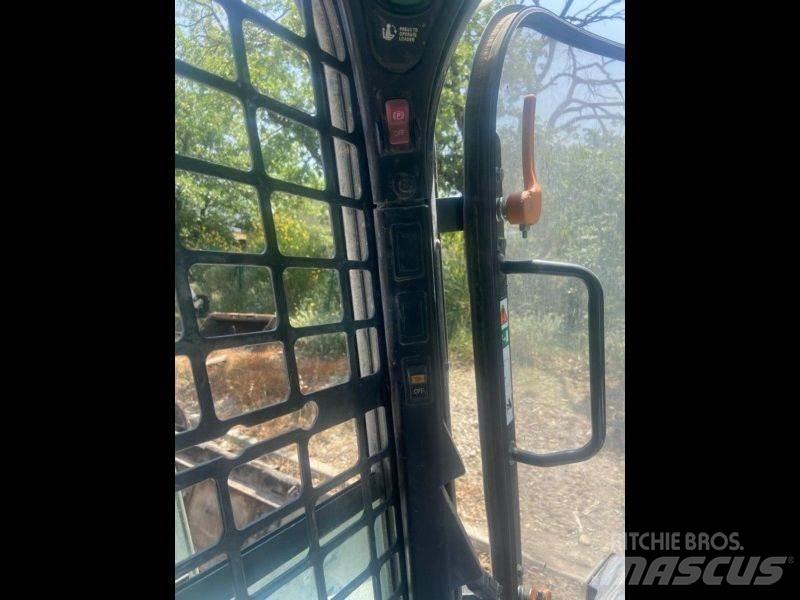 Bobcat T770 Колесни товарачи