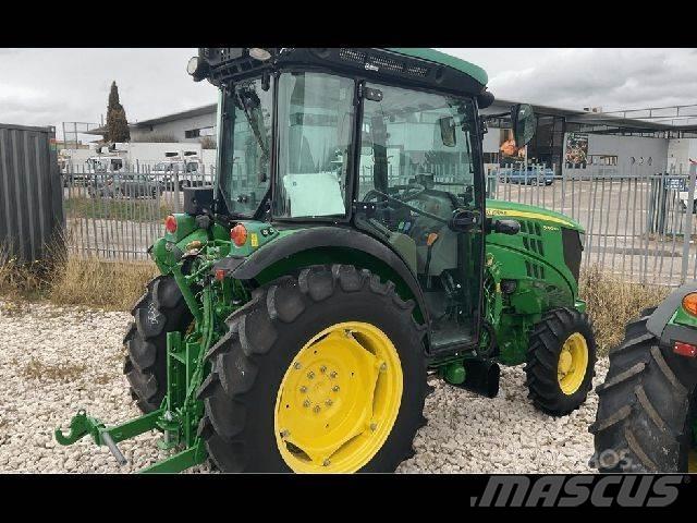 John Deere 5090GV Трактори