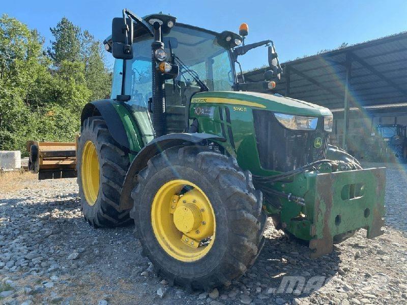 John Deere 5090R Трактори