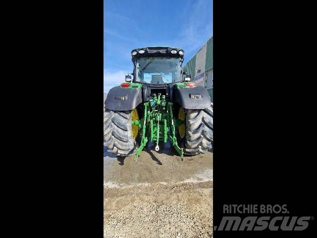John Deere 6210 R Трактори