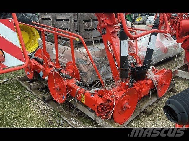 Kuhn 10812 Гребла и сенообръщачки