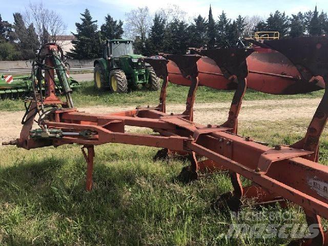 Kverneland LF8 Стандартни плугове