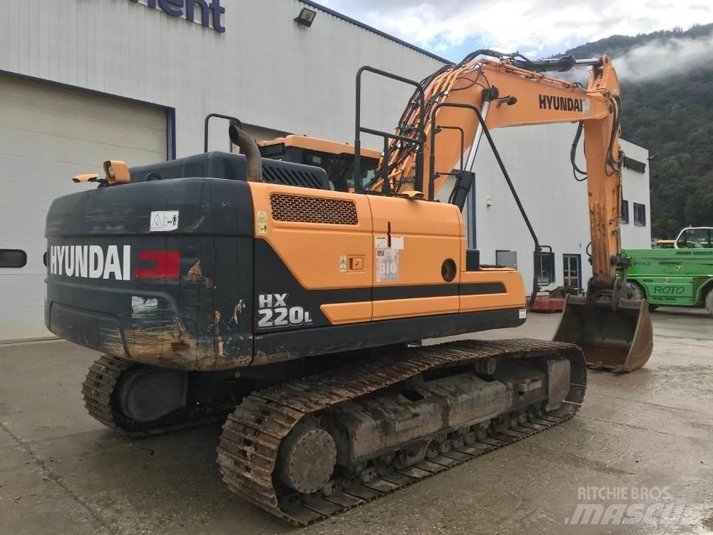 Hyundai HX220L Верижен екскаватор