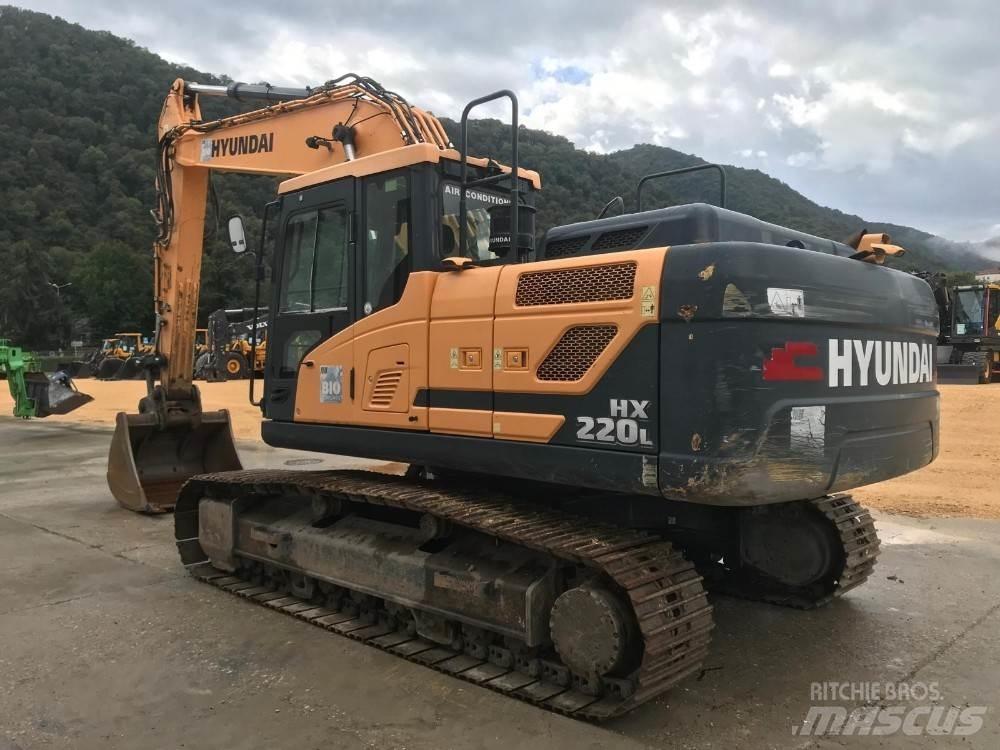 Hyundai HX220L Верижен екскаватор