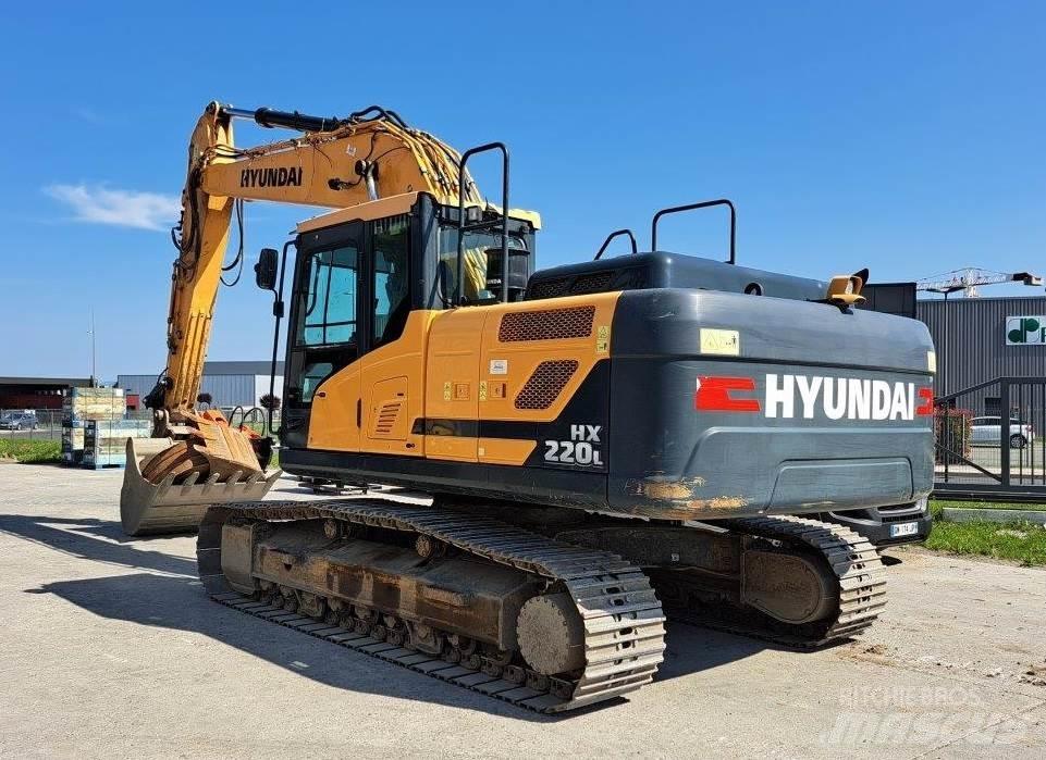 Hyundai HX220L Верижен екскаватор