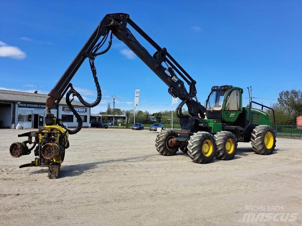 John Deere 1270E Секачи
