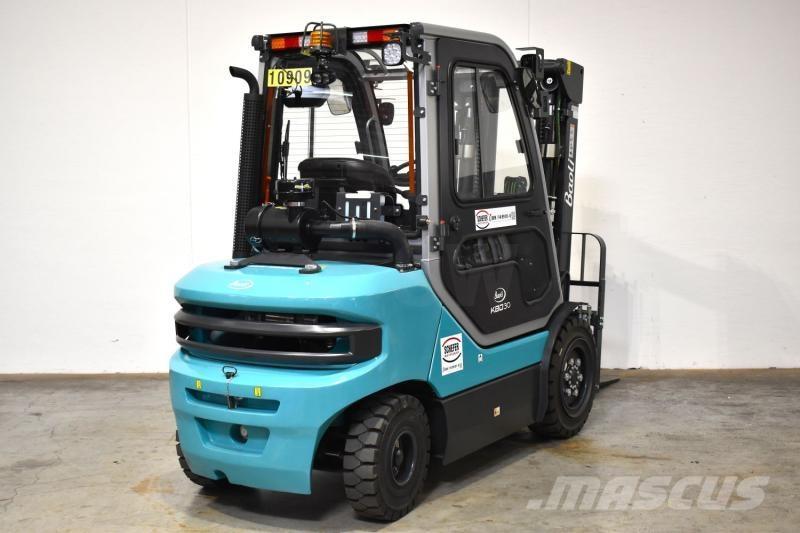 Baoli KBD 30 Дизелови камиони