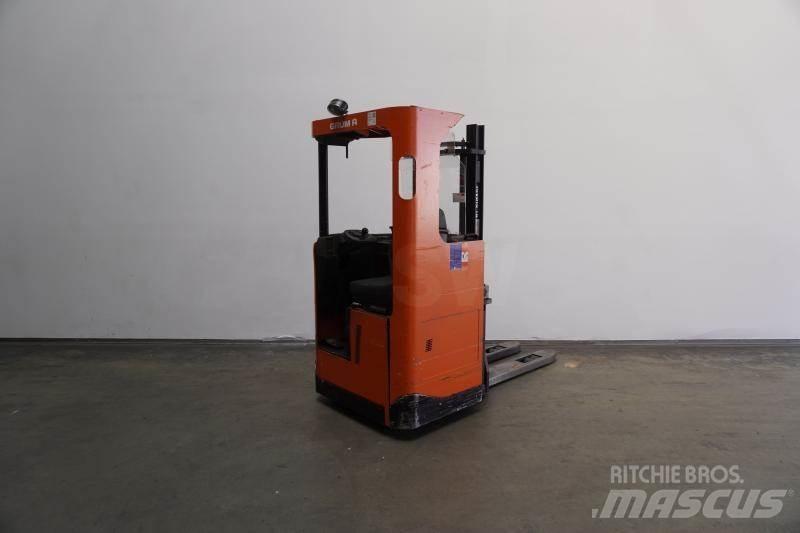 BT SRE135 Самоходни товарачи