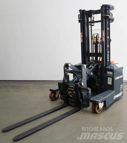Combilift WR4 Повдигач с движение в 4 посоки