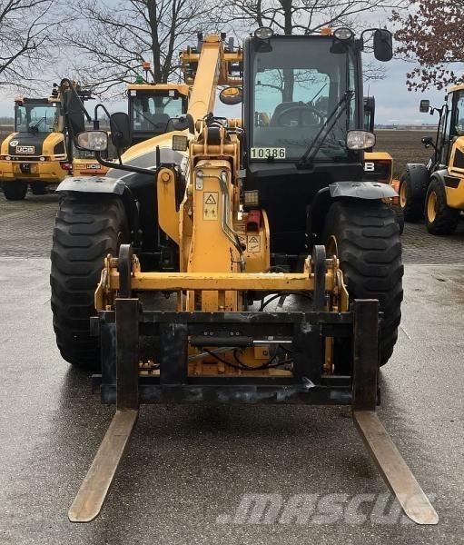 JCB 535-95 Телескопични товарачи