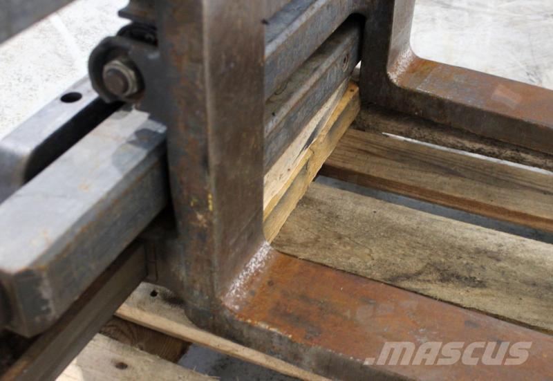 Kaup 1,5T411H Друг прикачен инвентар и компоненти