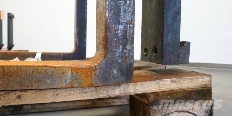 Kaup 2T466ZH Друг прикачен инвентар и компоненти