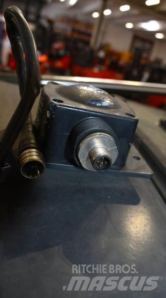 Linde E 20 387 Вилични кари-повдигачи - други