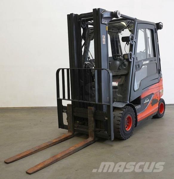 Linde E 25 387 Електрически вилични кари-повдигачи