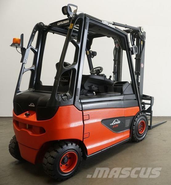 Linde E 25 387 Електрически вилични кари-повдигачи