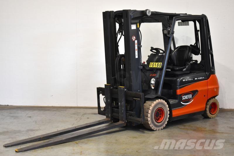 Linde E 30 387 Електрически вилични кари-повдигачи