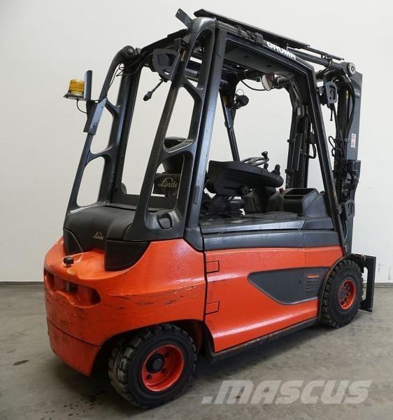 Linde E 30 387 Електрически вилични кари-повдигачи