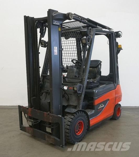 Linde E 30 387 Електрически вилични кари-повдигачи
