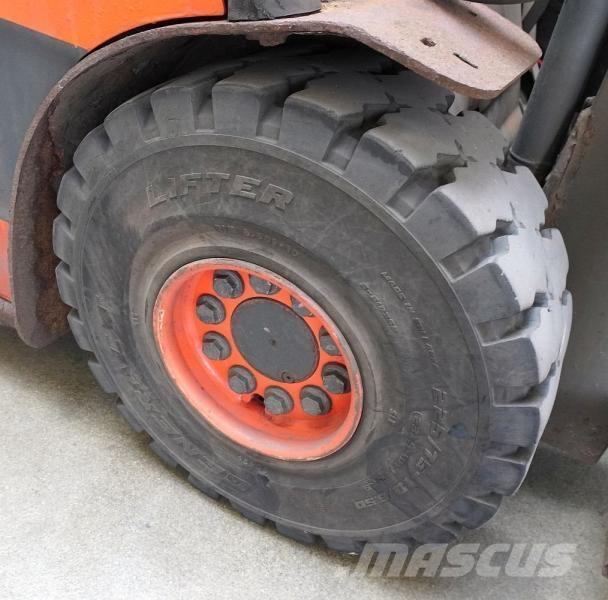 Linde E 30 387 Електрически вилични кари-повдигачи