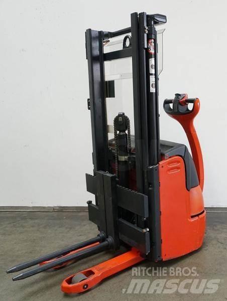 Linde L 10 379 Самоходни товарачи