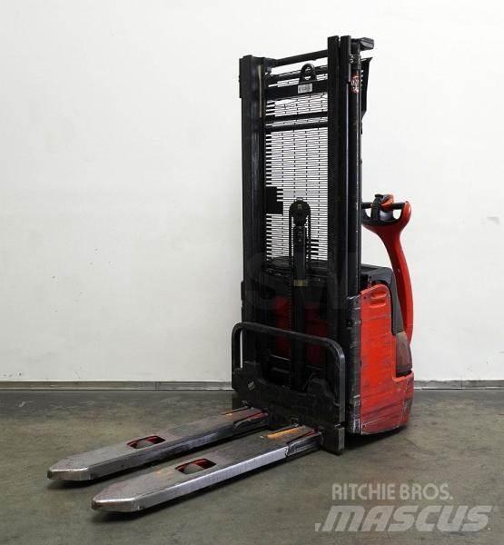 Linde L 10 379 Самоходни товарачи