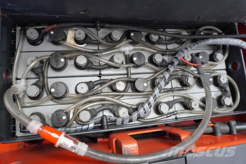 Linde L 14 372 Самоходни товарачи