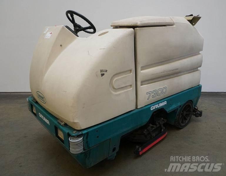 Tennant 7300 Комбинирани скрубери за метачни машини
