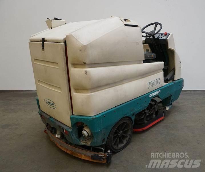 Tennant 7300 Комбинирани скрубери за метачни машини
