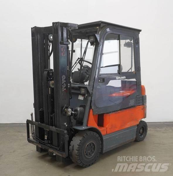 Toyota 7FBMF25 Вилични кари-повдигачи - други